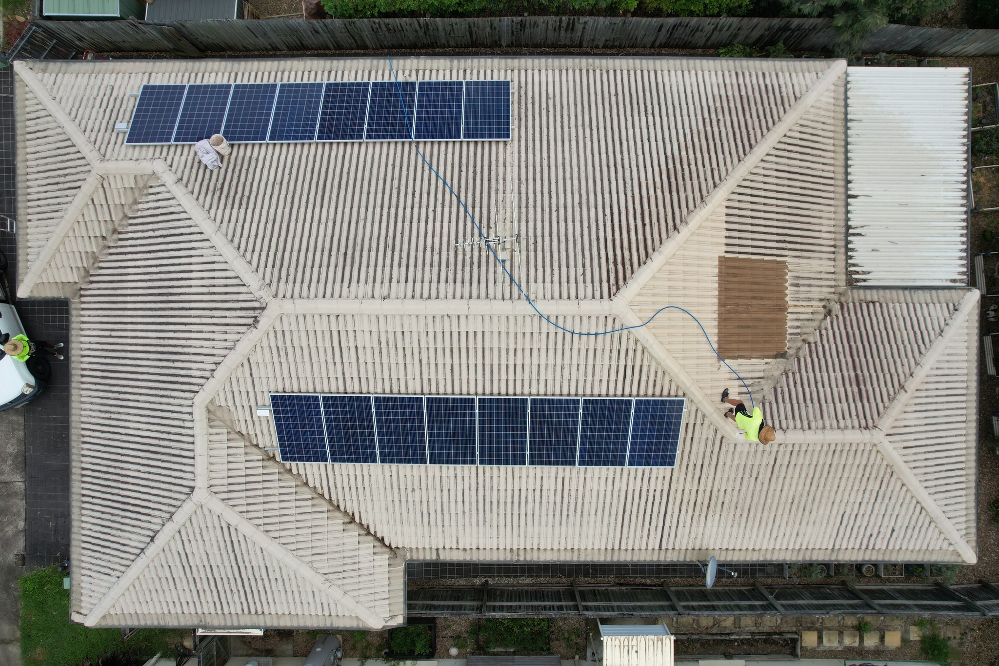 Before photo of a roof clean